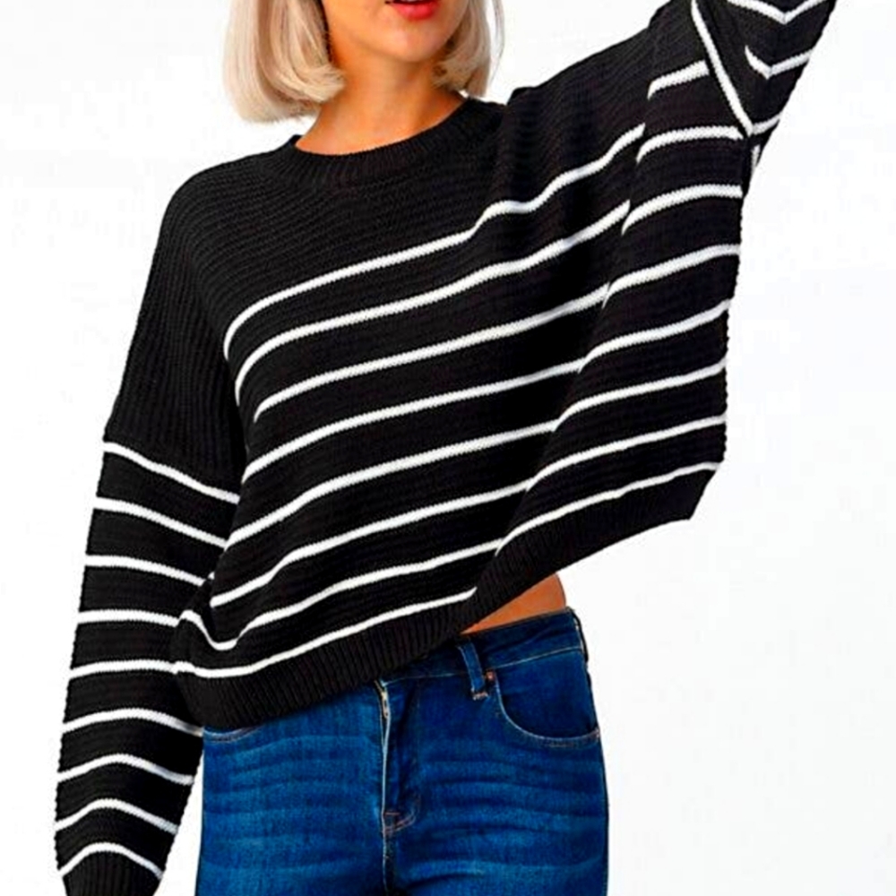 Sweater - Picture 1 of 2